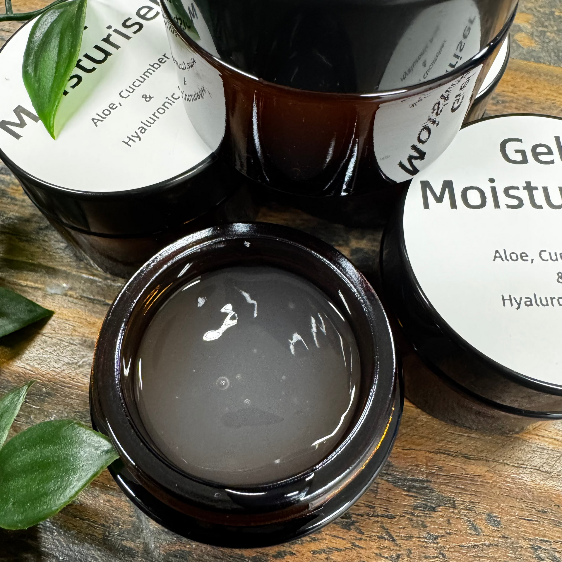 Aloe Gel with Cucumber & Hyaluronic Acid